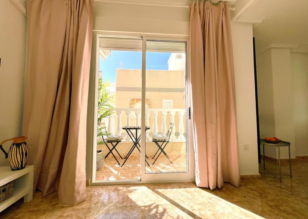 Apartamento Azzurro Apartment Torrevieja Exterior photo